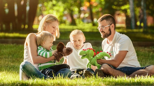 Information for Parents: Playful Interaction, Being a Play Partner ...